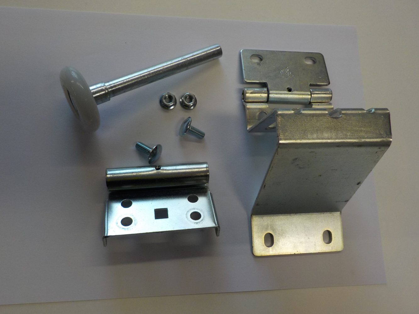 Ryterna ja Doorway ohjausrulla + päätysarana - Image 2